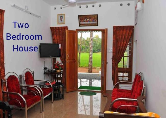 Kuttickattil Pool Home Stay Kumarakom Exterior foto